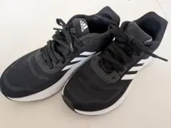 adidas スニーカー ブラック/ホワイト 23cm