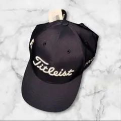 タグ付き新品★タイトリスト　ジュニア/レディス　キャップ　ネイビーのサムネイル