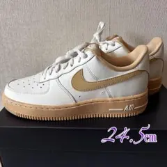 NIKE WMNS エアフォース1ロー'07 ベージュ　24.5㎝