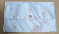 【新品未使用】ゼクシィ 雑誌付録 メゾン ド フルール マルチケース