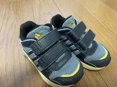 adidas 13cm キッズ スニーカー ベルクロ