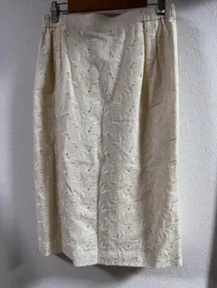 刺繍スカート　綿スカート オフホワイト Lサイズ