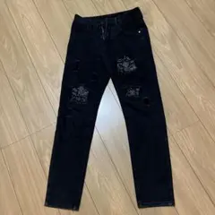 ダメージ加工ダークブルーデニムパンツ