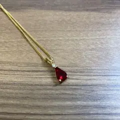 ペンダントネックレス