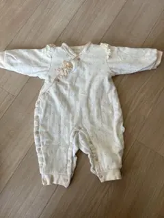 クリーム色花柄ロンパース 60-70cm