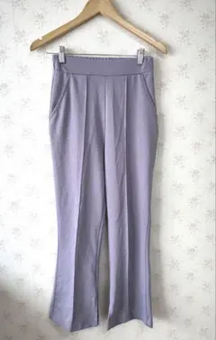 ☆アースミュージックアンドエコロジー ラベンダー 裾フレアカジュアルパンツ М☆