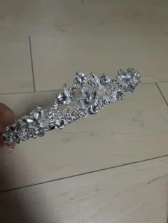 シルバー ティアラとアクセサリーセット　結婚式　ウェディング
