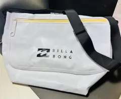 旬*様 訳あり品『BILLABONGビラボン』撥水防水？ショルダーバッグ白ユニセのサムネイル