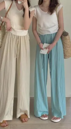 【新品未使用】ミントグリーン ストレートパンツ 軽量素材