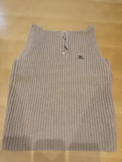 【美品】バーバリーブルーレーベル　カシミヤ　ケーブルニットベスト　y2k 美品】バーバリーブルーレーベル カシミヤ ケーブルニットベスト