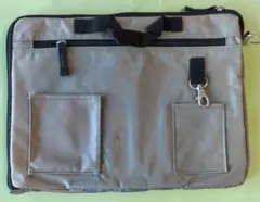 クツワ Dr.ion マルチワークケース B5 グレー布製、収納整理サコッシュ