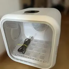 Item thumbnail for item 3d59661b-1485-4d68-922e-45a1311e36a5