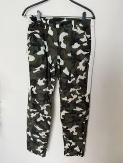 極美品✨PEARLY GATES パーリーゲイツ 迷彩柄 ゴルフパンツ 6 XL 