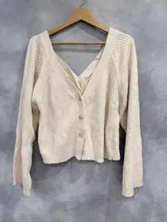 w closet ベージュ リブ編み Vネックセーター　2way