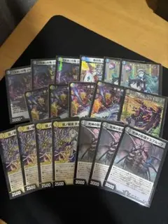 ヘヴィーメタルドラモン ユニークエンブレム:融心の独奏 - メルカリ