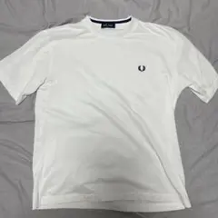 フレッドペリー　鹿子Tシャツ