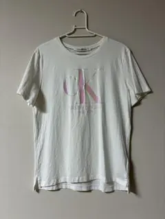 Item thumbnail for item cf9d0703-69b9-4392-a0b5-a7a616f5ebc1