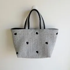完成品✱ヌビバッグMサイズ✱ライトグレー×ハート刺繍✱ハンドメイド