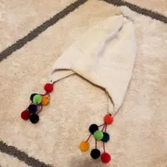 カラフルポンポンつき 耳あて ニット帽