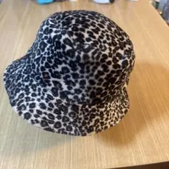 帽子　ヒョウ柄　リバーシブル