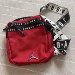 Jordan ボディバッグ レッド