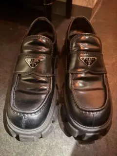 PRADA ブラック ローファー