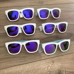 Item thumbnail for item 877dbd6e-06ed-4446-bcf4-d93db69bf051