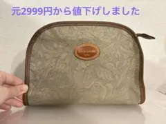 【値段交渉承ります】pierre cardin 花柄ポーチ 小物入れのサムネイル