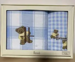 【新品】Harrods バスタオル1枚 ウォッシュタオル１枚　くま ブルー♡のサムネイル