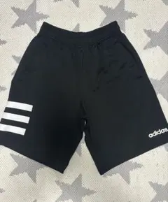 160 adidas ブラック ショートパンツ