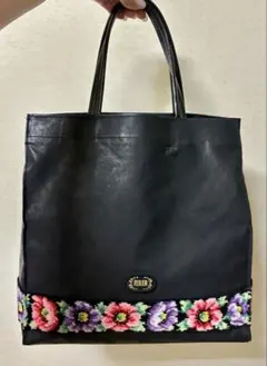 Item thumbnail for item d77d6e14-99d0-4f3e-8abd-c3175f0c9036