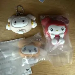 サンリオ　TWICE カプセルトイ