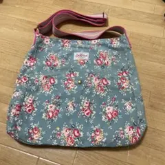 美品Cath Kidston フラワープリント ショルダーバッグ