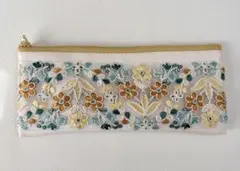 インド刺繍リボン　ポーチ