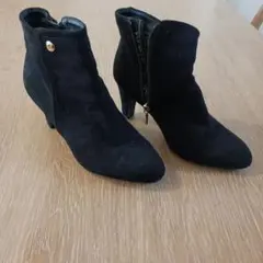 Duras ブラックブーティ Sサイズ