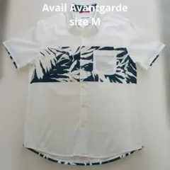 [Avail Avantgarde] ボタニカル柄　切り替えシャツのサムネイル