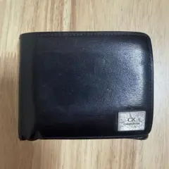 ck Calvin Kleinブラックレザー 二つ折り財布 合成皮革