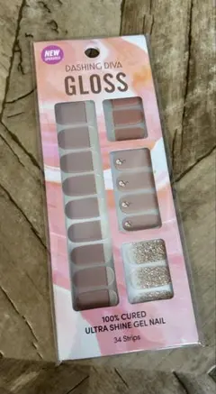 【DASHING DIVA】 GLOSS ネイルシール 34ストリップ