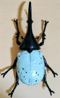 ヘラクレスリッキーブルー　ムシキング　フィギュア　昆虫　　ヘラクレス　SEGA