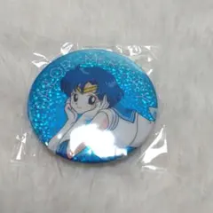 新品】セーラームーンストアオリジナル缶バッジ～KISS ver