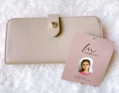 《新品・未使用・タグ付き》 MUMU & Co. 多収納長財布　アイボリーのサムネイル
