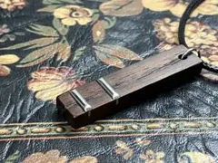 ちょい訳ありの為値下げ　ギター・ベース　指板ネックレス　ハンドメイド