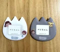不二家 シークレットおなまえバッジ ペコちゃん 黒　白　2点セットのサムネイル