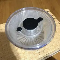 OXO サラダスピナー 小　野菜水切り器