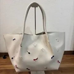 美品【PAPILLONNER】トートバッグ 刺繍 レザー アイボリー 大容量