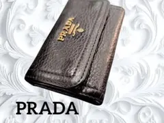 PRADA キーケース 6連 ブラック レザーのサムネイル