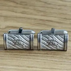 Item thumbnail for item b988fcae-ea75-4429-adfa-96146ff05411