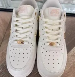 Nike Women's Air Force 1 '07 LX