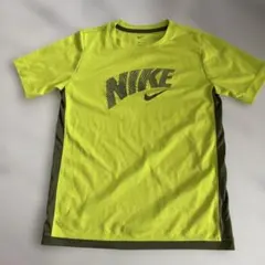 NIKE 半袖シャツ ライムグリーンのサムネイル