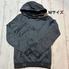 PUMA パーカートレーナー　グレー　Mサイズ